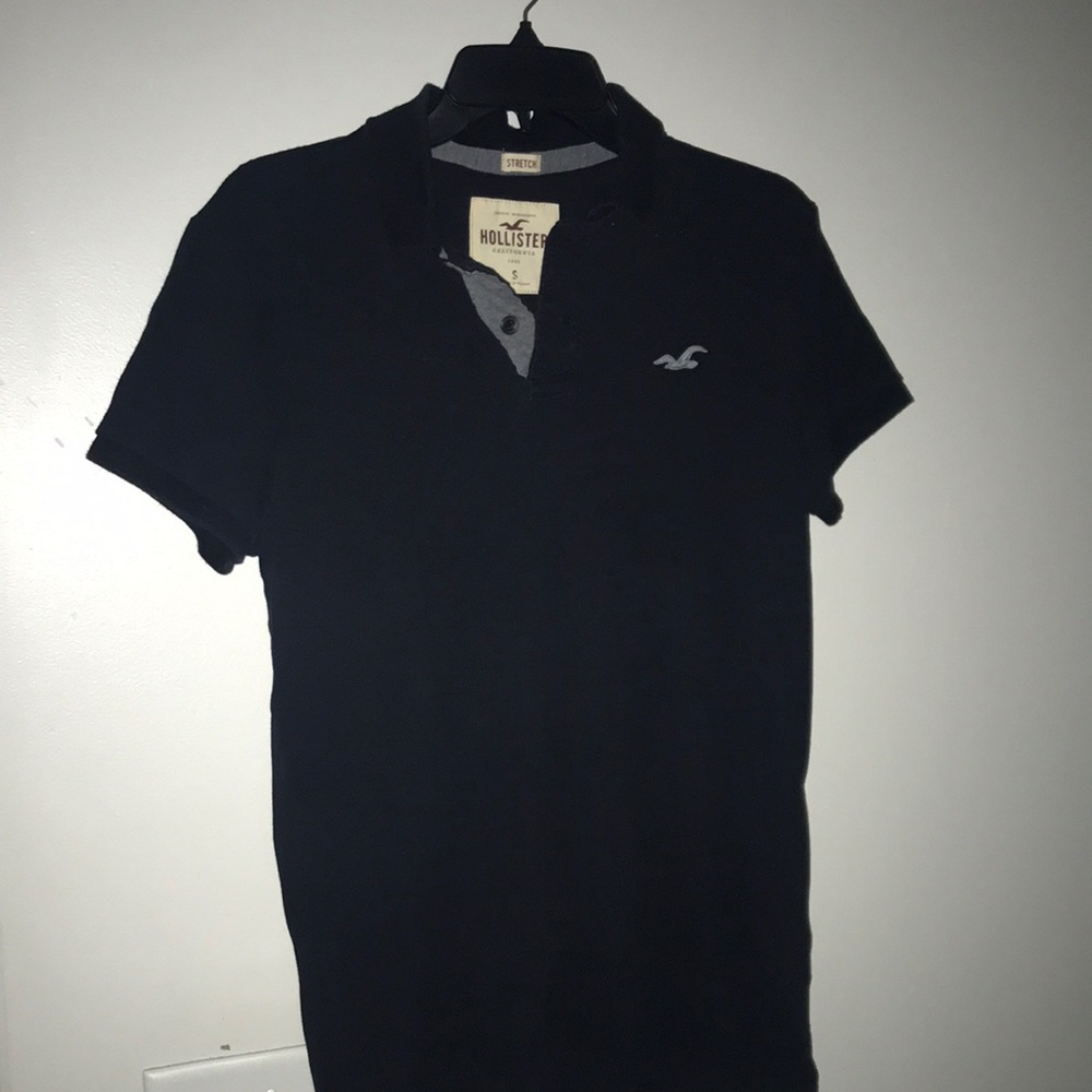 Hollister polo shirt size small
